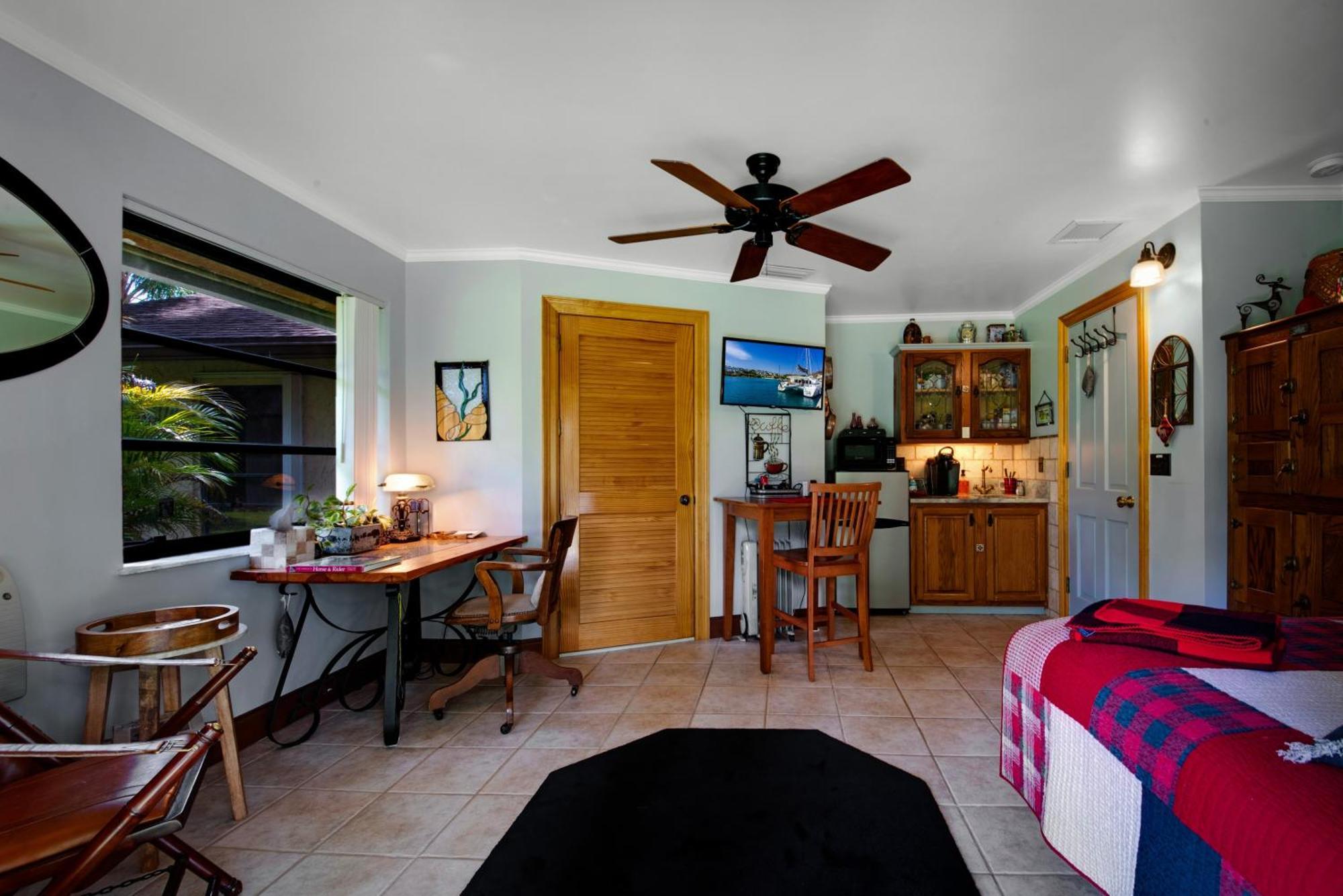 La Quiete Cove For One Bed & Breakfast เลกเวิร์ท ภายนอก รูปภาพ